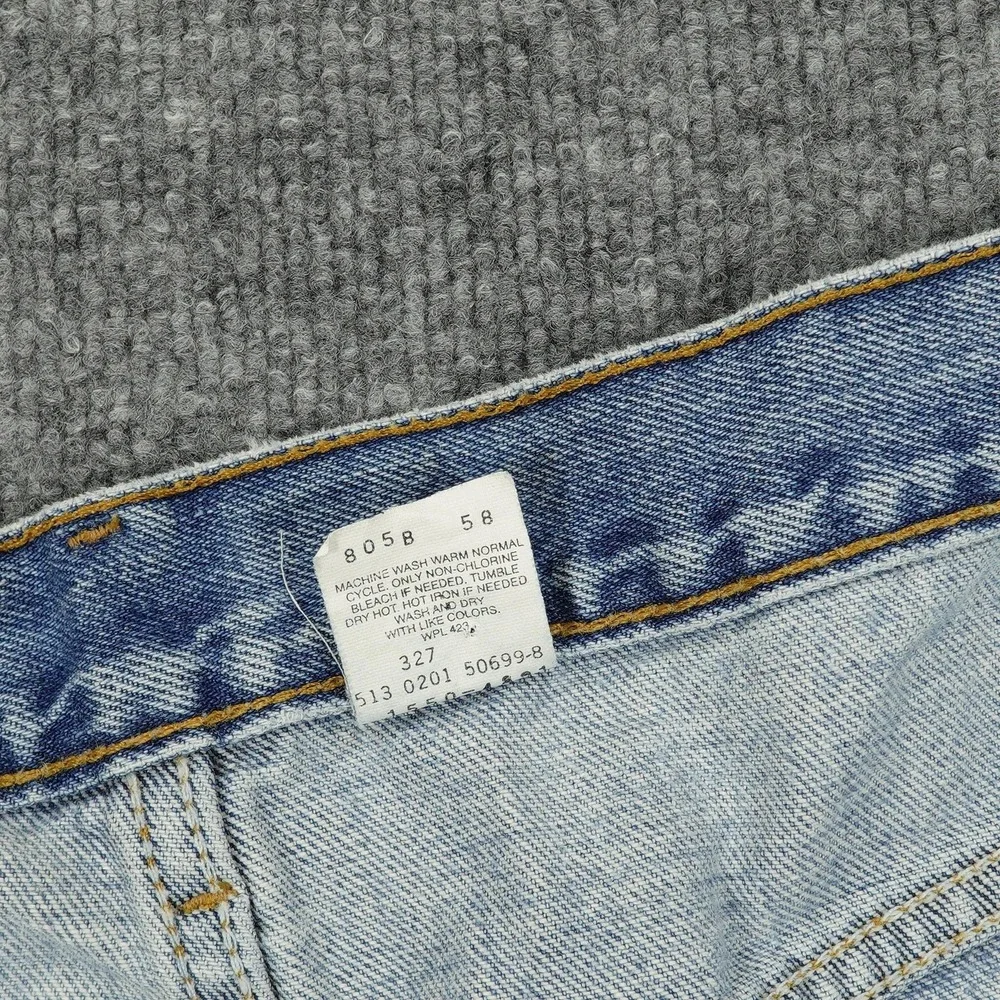 Vintage Levis 550 Jeans Mens 48x25 Blue Light Wash Relaxed Tapered Leg USA‎ Y2K